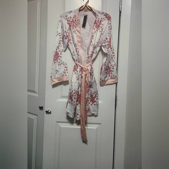 New Morgan Lane Robe S/M - Picture 4 of 4